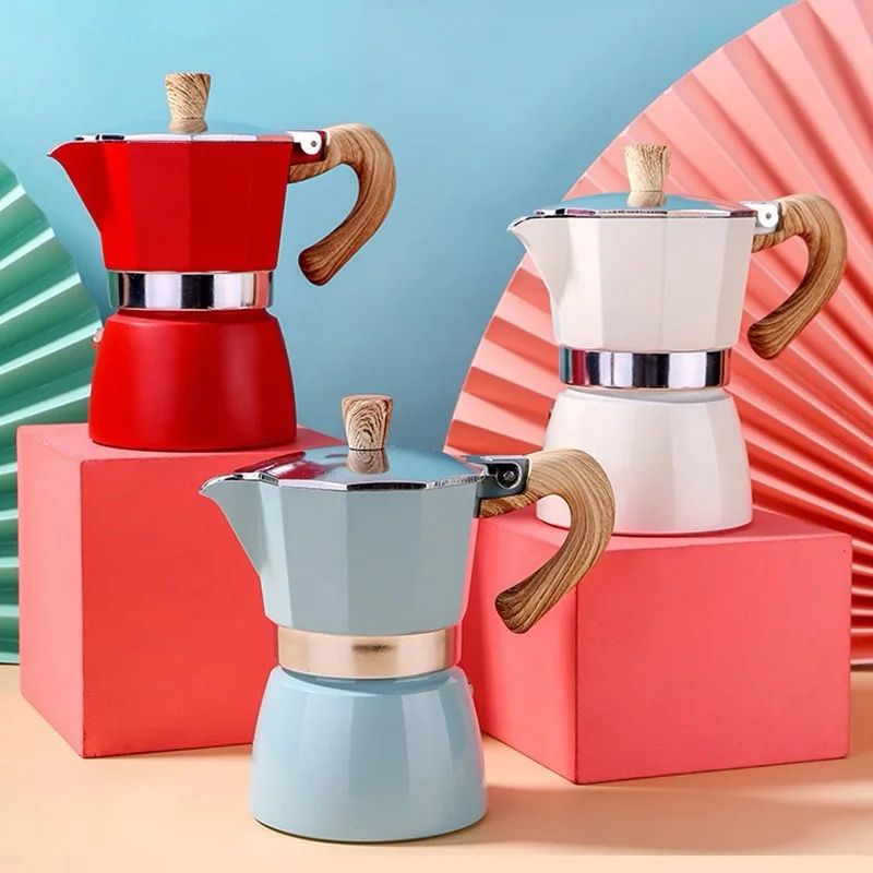 Espresso Elegante: Cafetera Italiana